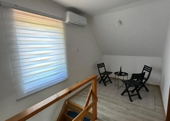 Royal Haven * Dobrosevici